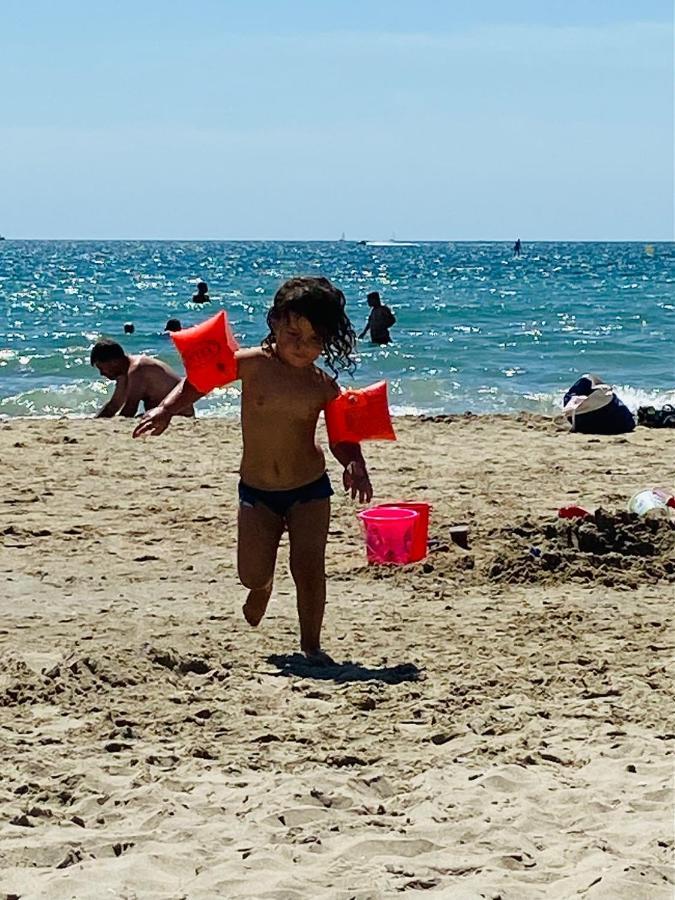 Appt Avec Parking, Clim, Wifi A 50 M De La Plage 帕拉瓦莱弗洛 外观 照片
